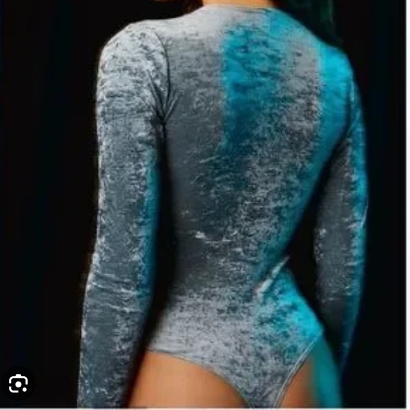 TNA Crushed Velvet Bodysuit - Picture 2 of 7